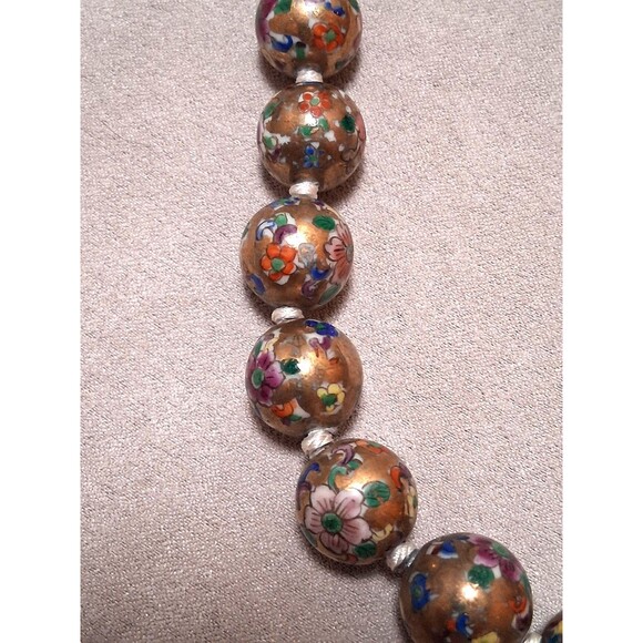 Chinese Export Painted Bead Necklace Gold Pink Red Flowers - Picture 3 of 10